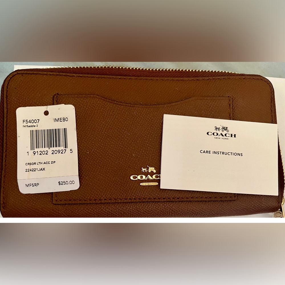 NWT Coach F54007 Crossgrain Leather Accordion Zip Wallet Saddle Below $250 Retai